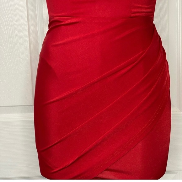 Hello Molly Red Dress - Picture 4 of 11